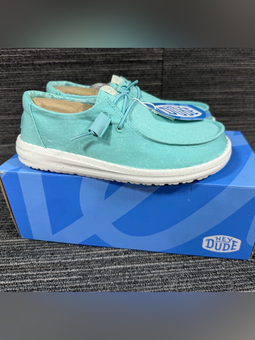 Hey Dude Wendy Turquoise Canvas Slip-On Women’s 5 New 40902-440